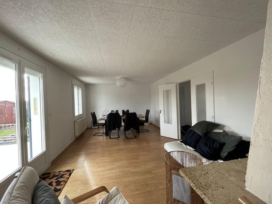 Maisonnette - Jardin Exterieur Champagne-sur-Seine Luaran gambar